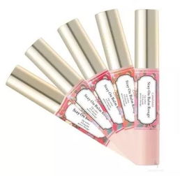 如何挑選適合自己的口紅 原來要選擇一款合適的口紅也是技術(shù)活啊