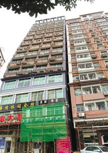 深圳民治創業花園驚現 樓歪歪